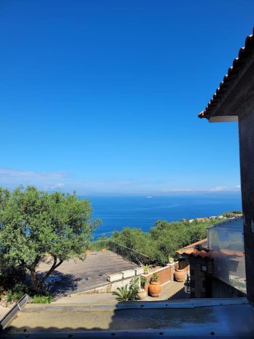 فيلا Sun & Relax, Relaxing Location With Seaview ماسّا لوبْرينسِ المظهر الخارجي الصورة