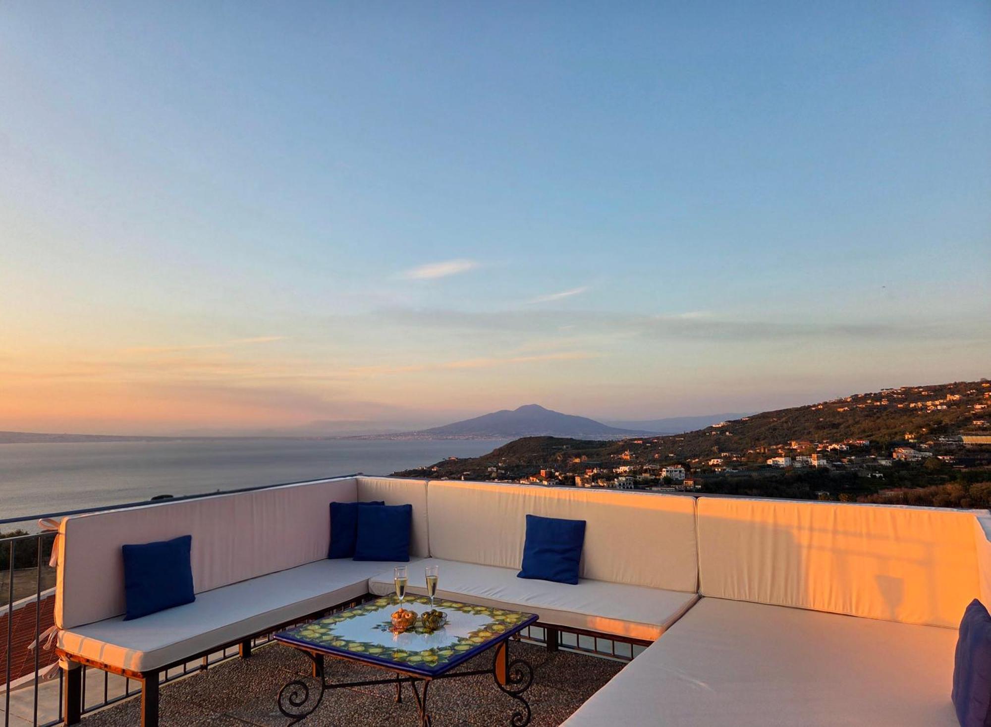 فيلا Sun & Relax, Relaxing Location With Seaview ماسّا لوبْرينسِ المظهر الخارجي الصورة