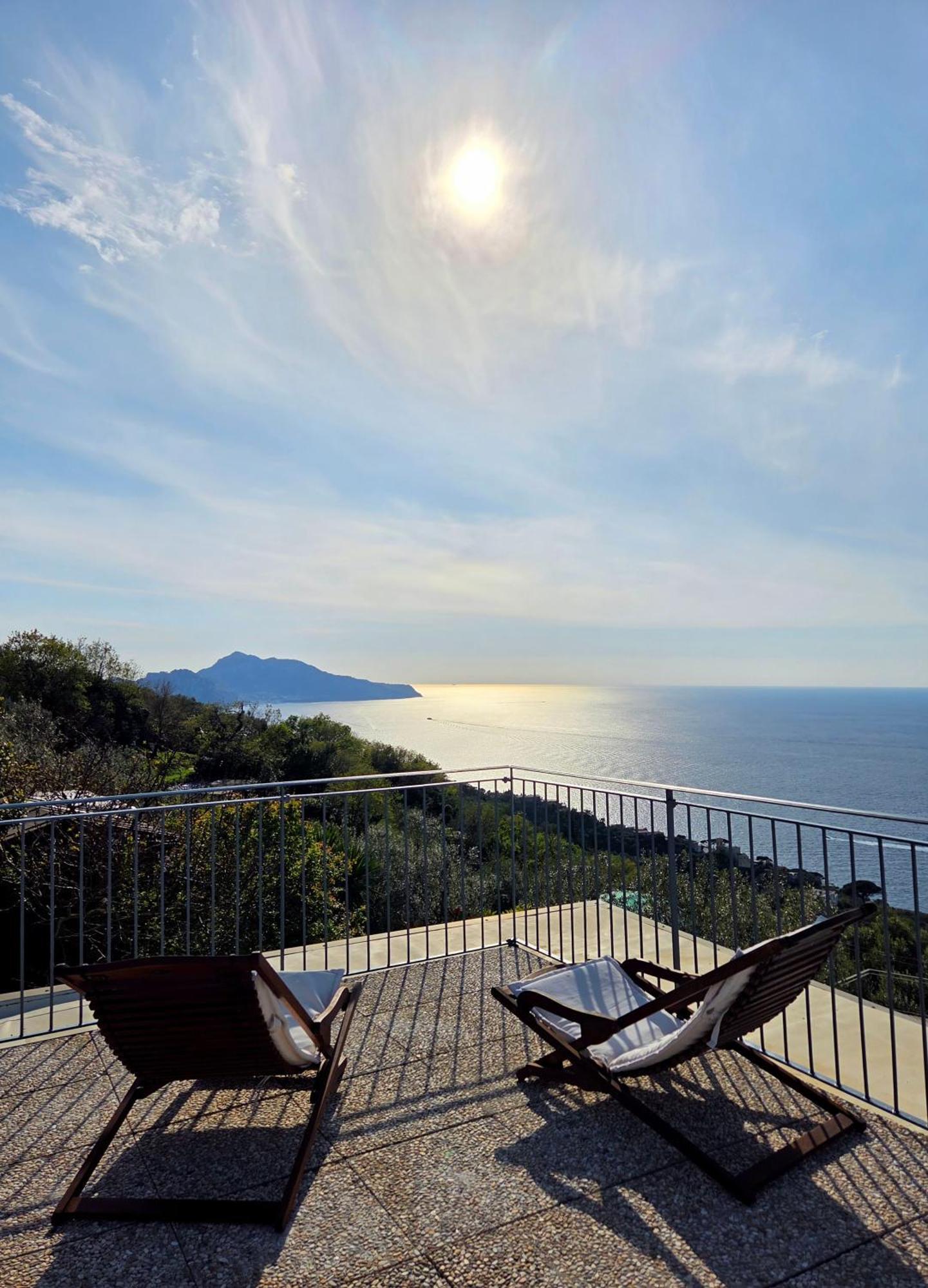 فيلا Sun & Relax, Relaxing Location With Seaview ماسّا لوبْرينسِ المظهر الخارجي الصورة