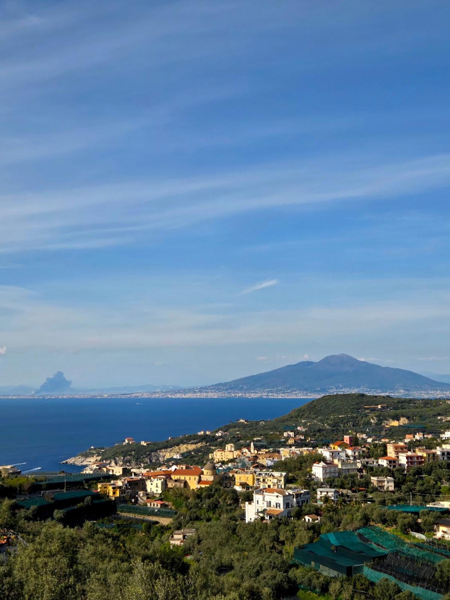 فيلا Sun & Relax, Relaxing Location With Seaview ماسّا لوبْرينسِ المظهر الخارجي الصورة