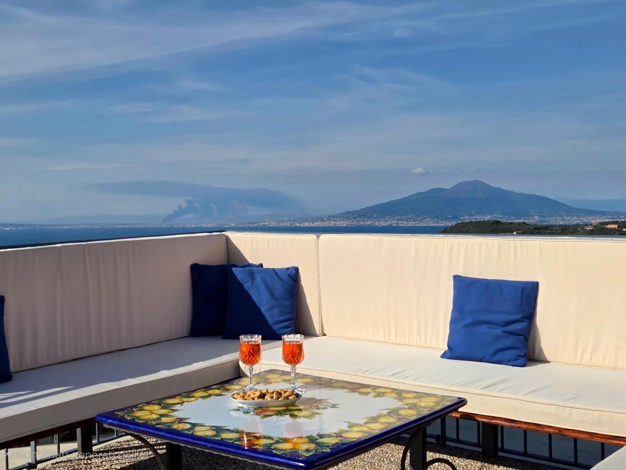فيلا Sun & Relax, Relaxing Location With Seaview ماسّا لوبْرينسِ المظهر الخارجي الصورة
