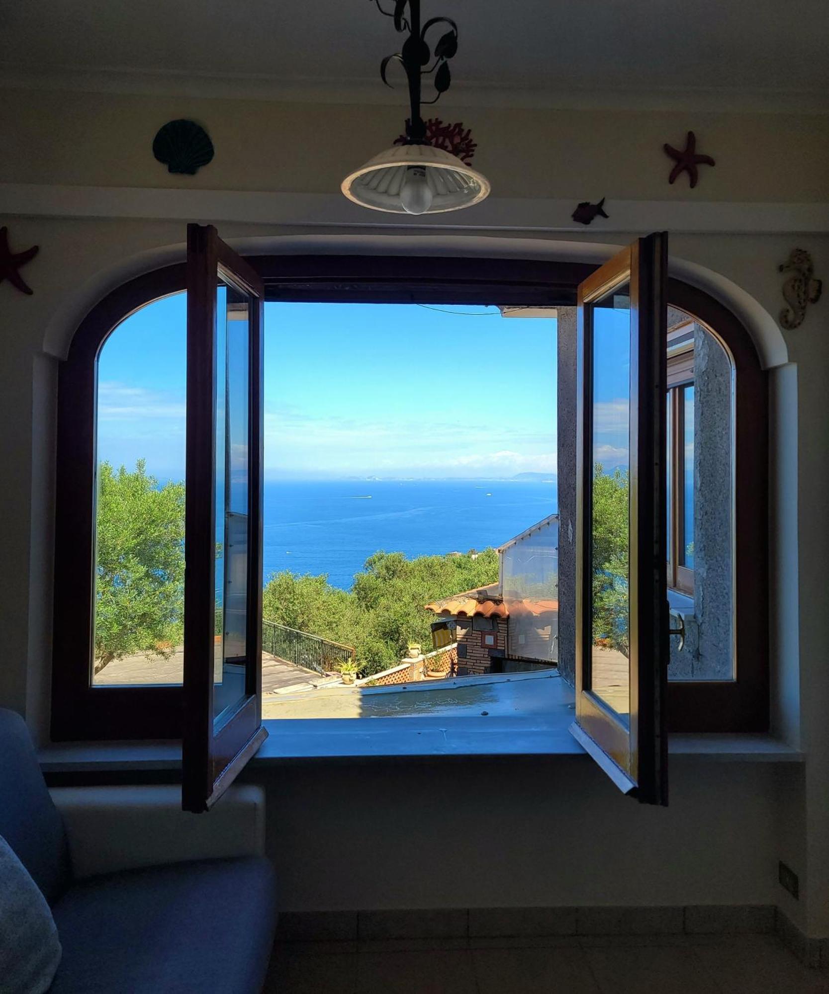 فيلا Sun & Relax, Relaxing Location With Seaview ماسّا لوبْرينسِ المظهر الخارجي الصورة
